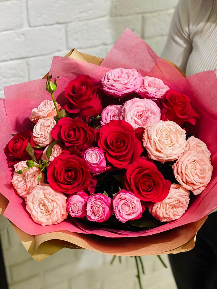 Букет цветов из: Розы в Мирном