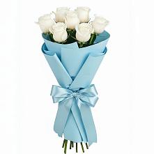 Букет 7 белых роз Проуд в Мирном