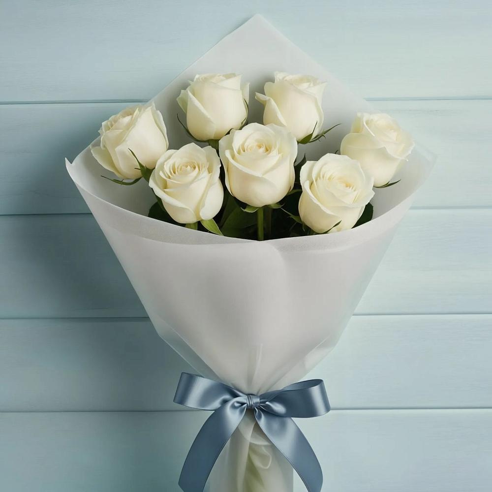 Букет 7 Белых роз Эдлесс Лав в Мирном