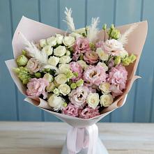 Букет цветов из:  Альстромерии и Розы в Мирном